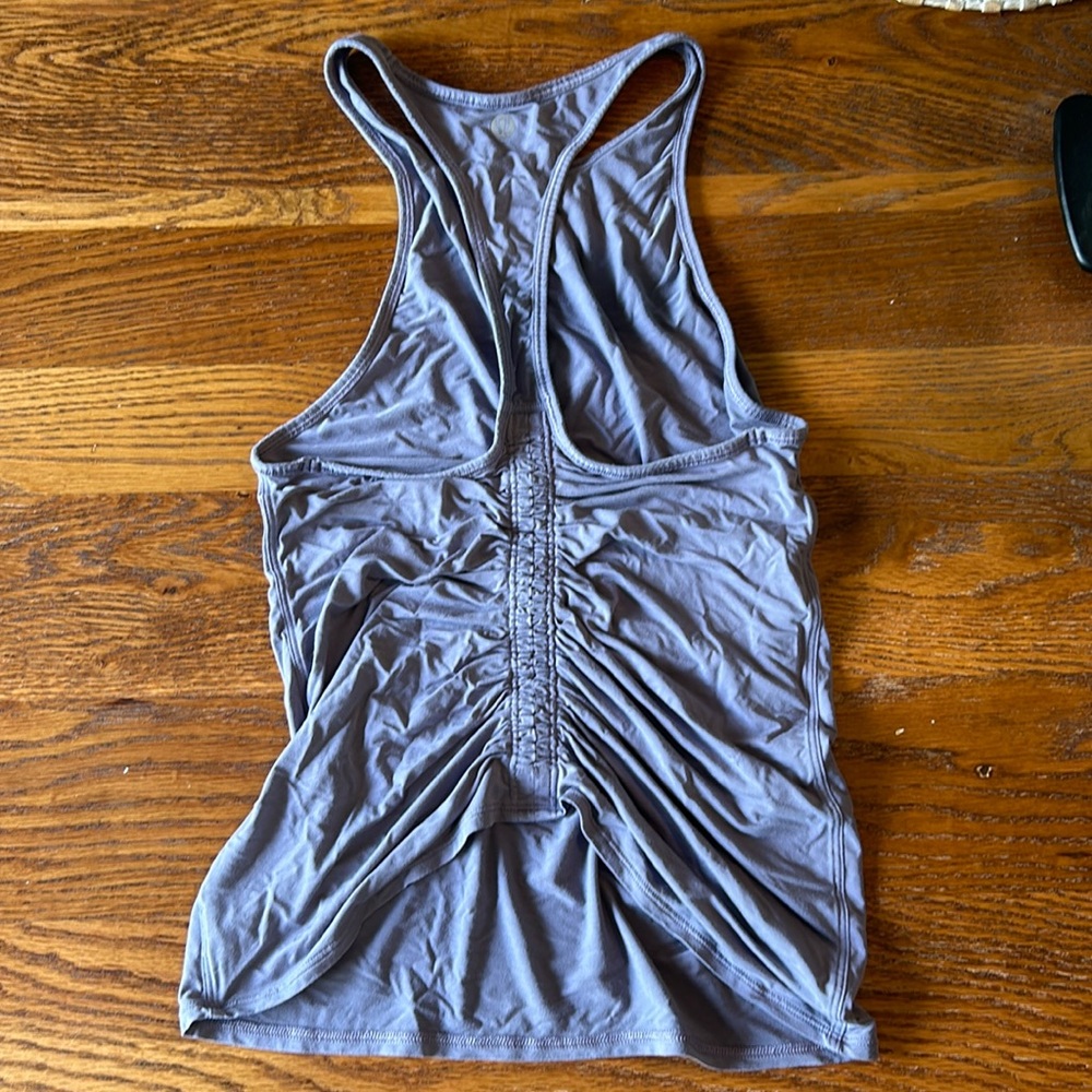 Lululemon razorback tank